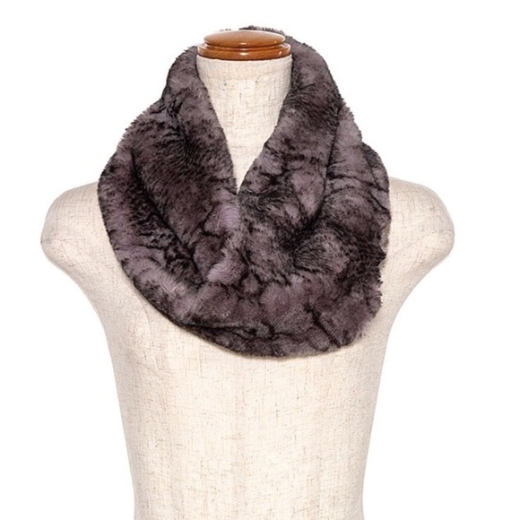 Animal Print Scarf Cozy Fur Women Snood Wrap NWT - Picture 1 of 2
